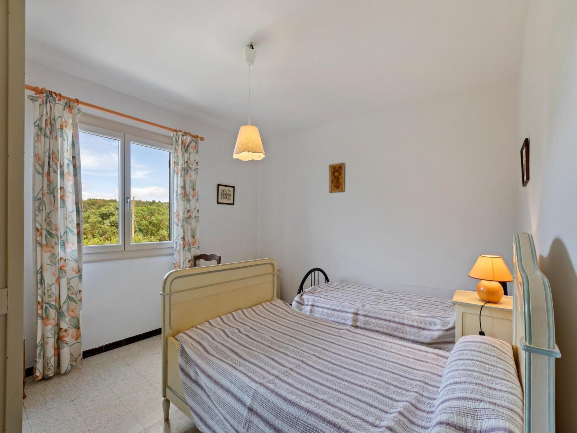 Apartment With Pool Amid Vineyards And Near The Beach Mèze Exteriör bild
